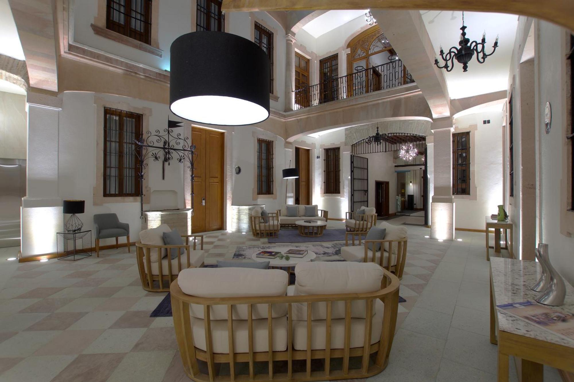 Nueve 25 Hotel Boutique غواناخواتو المظهر الخارجي الصورة